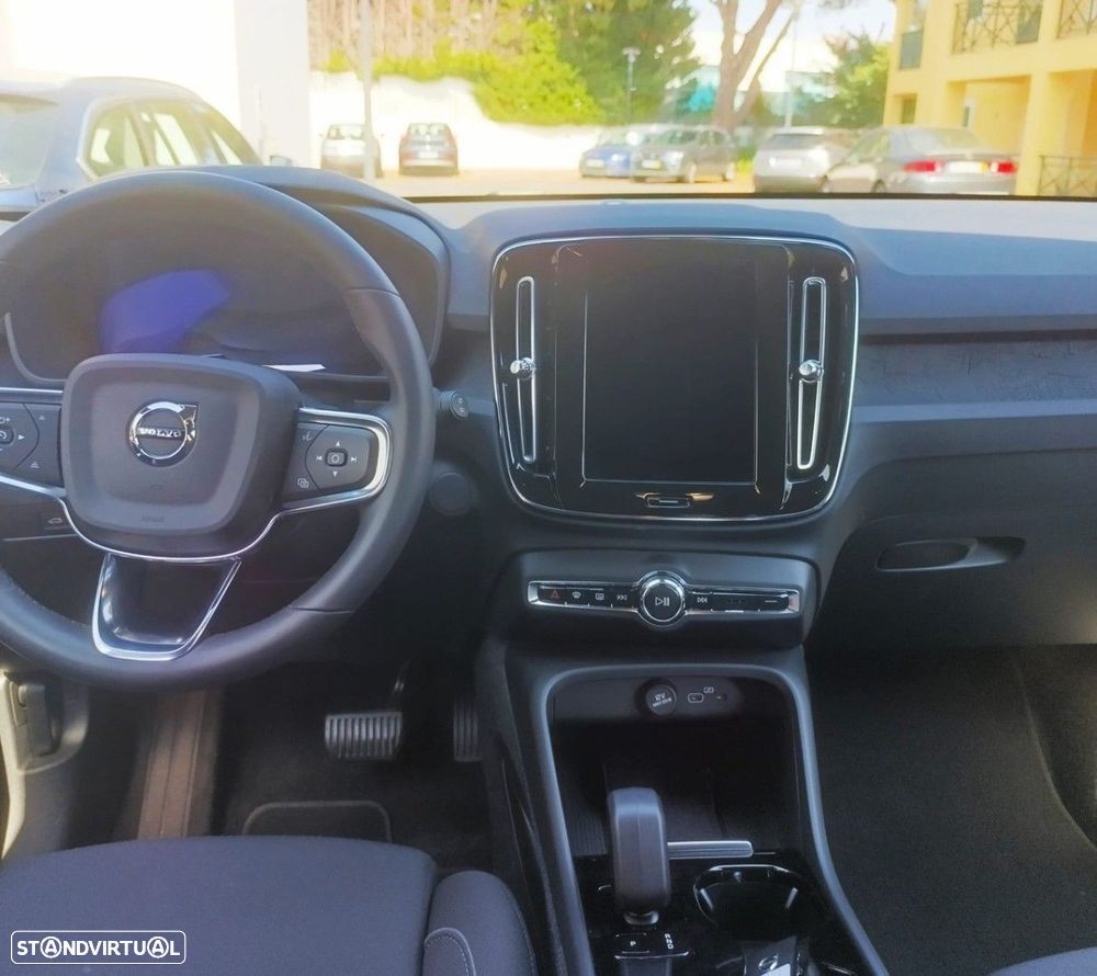 Volvo XC 40 Recharge Plus - 16