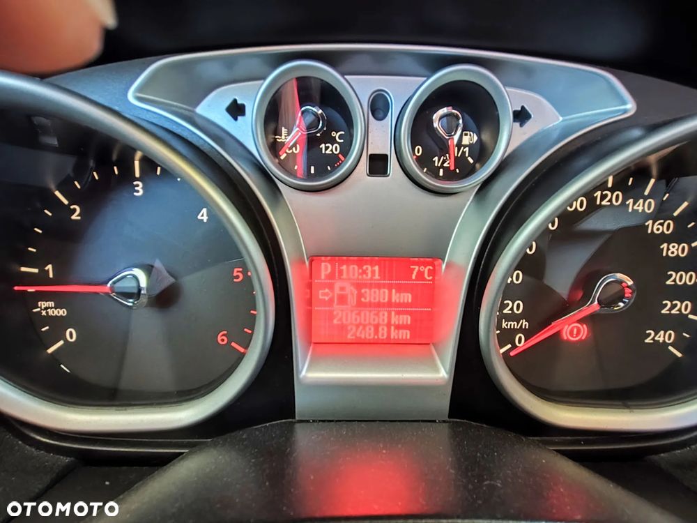 Ford Kuga 2.0 TDCi Titanium MPS6 - 4