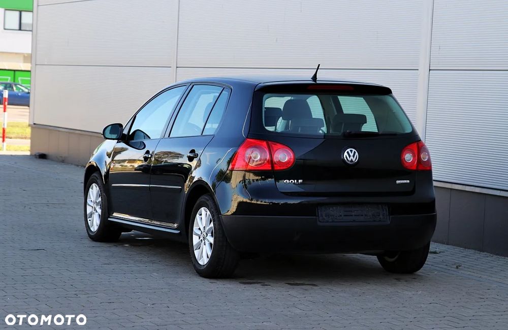 Volkswagen Golf V 1.6 Trendline - 6