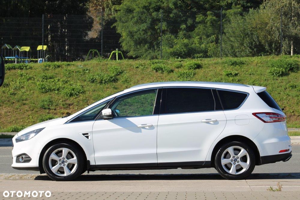 Ford S-Max 2.0 EcoBlue Titanium - 38