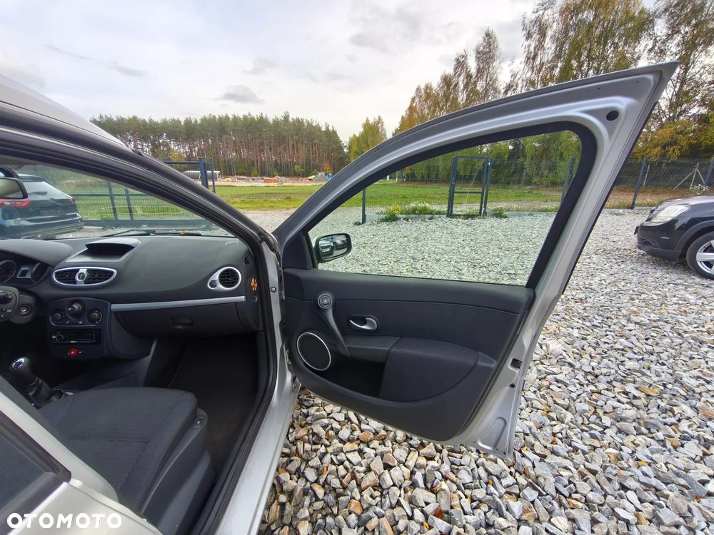 Renault Clio 1.2 TCE Authentique - 22