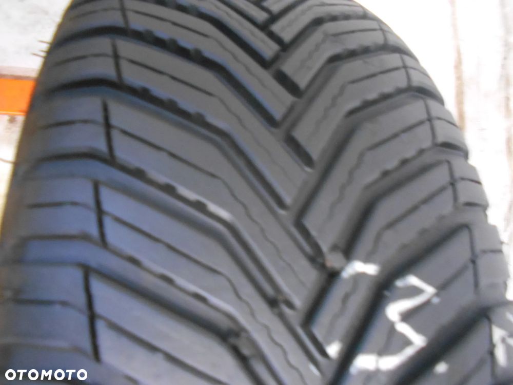OPONA POJEDYNKA 205/45R17 MICHELIN CROSSCLIMATE 2 DOT 4325 7.4MM - 2