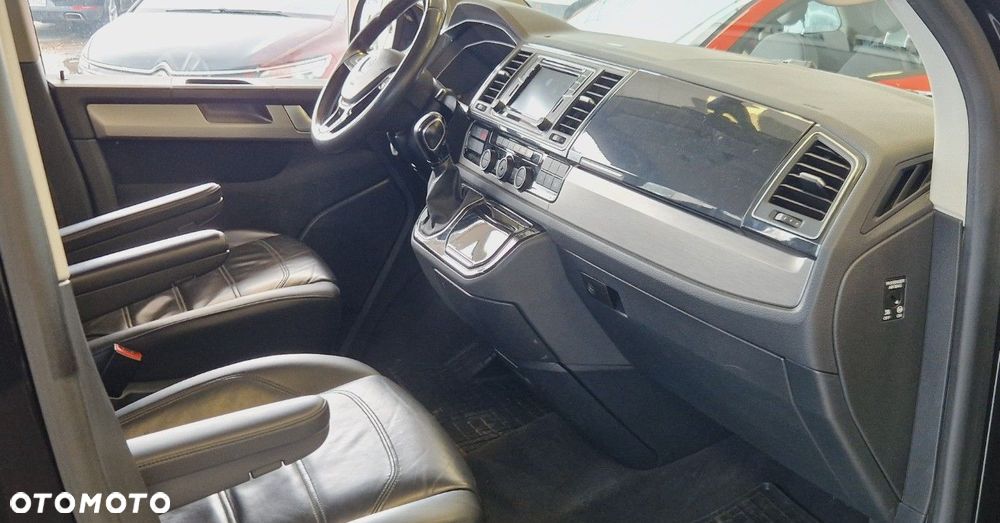 Volkswagen Multivan - 18