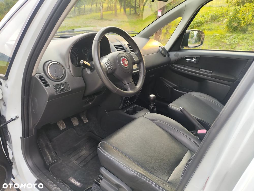 Fiat Sedici 1.6 16V 4x4 Luxury - 11
