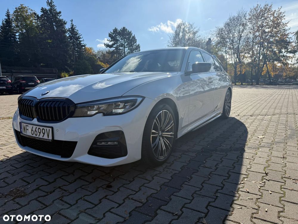 BMW Seria 3 320d xDrive M Sport sport - 2