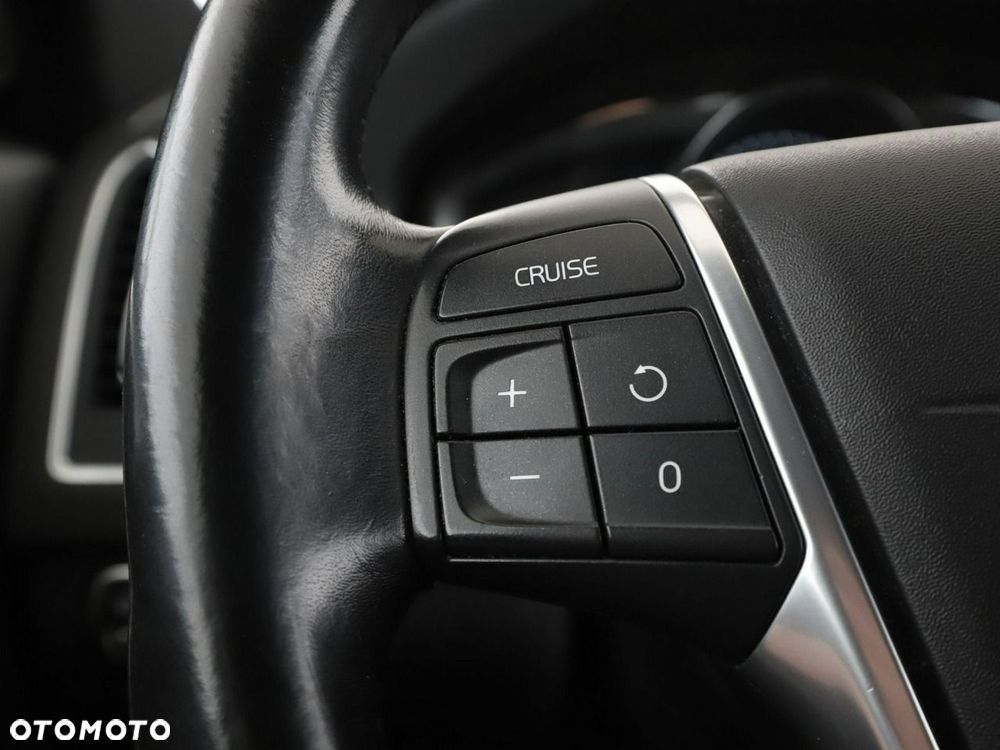 Volvo XC 60 - 32