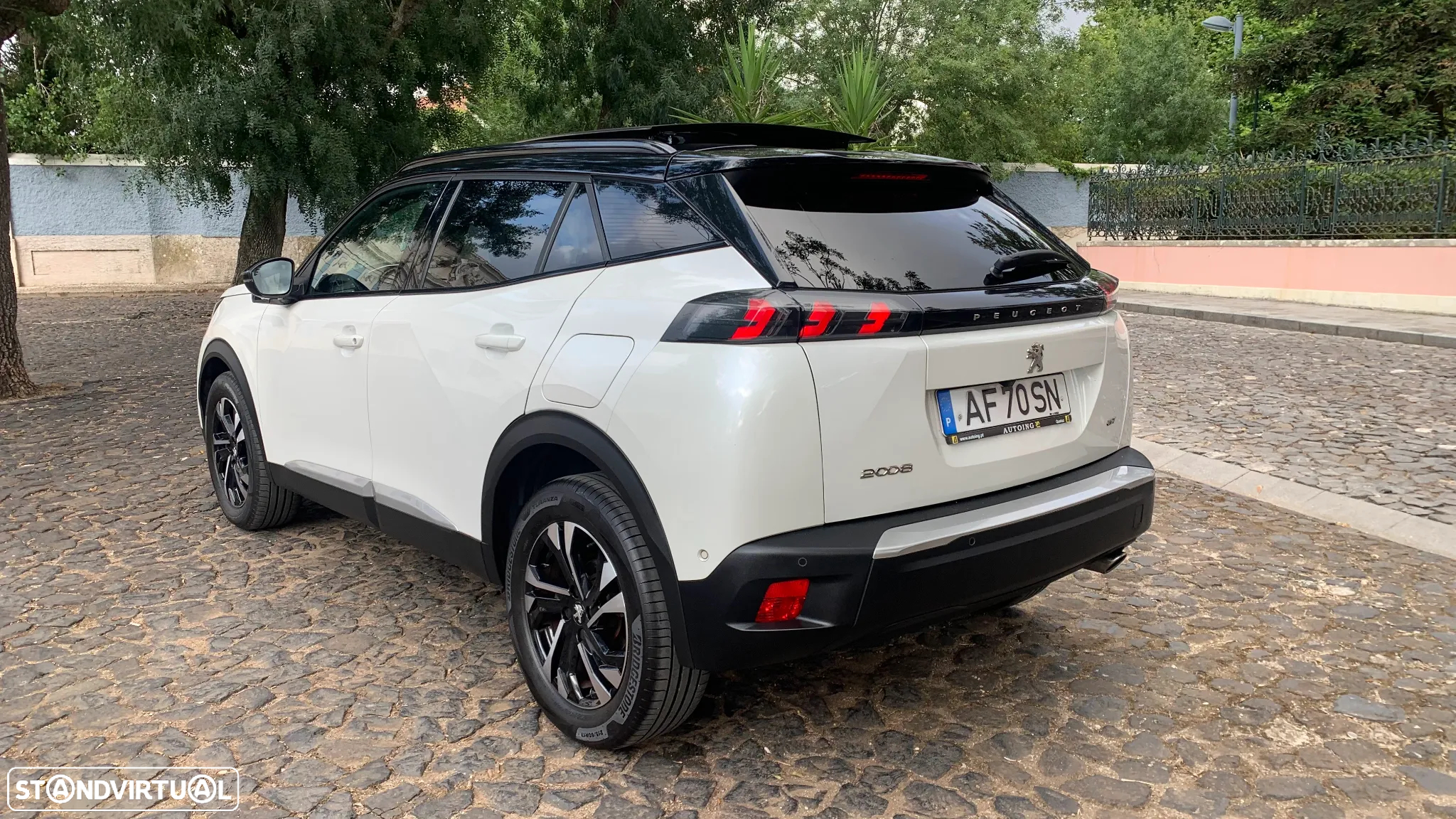 Peugeot 2008 1.5 BlueHDi GT - 15
