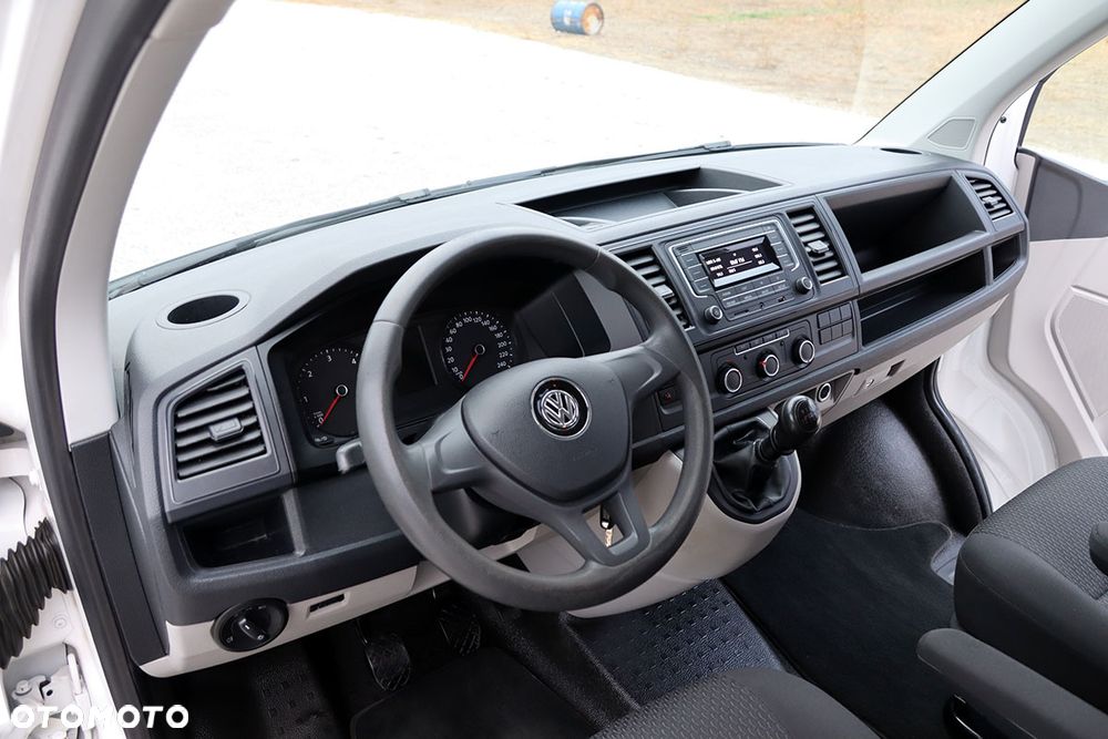 Volkswagen Caravelle 2.0 TDI L2 Comfortline - 22