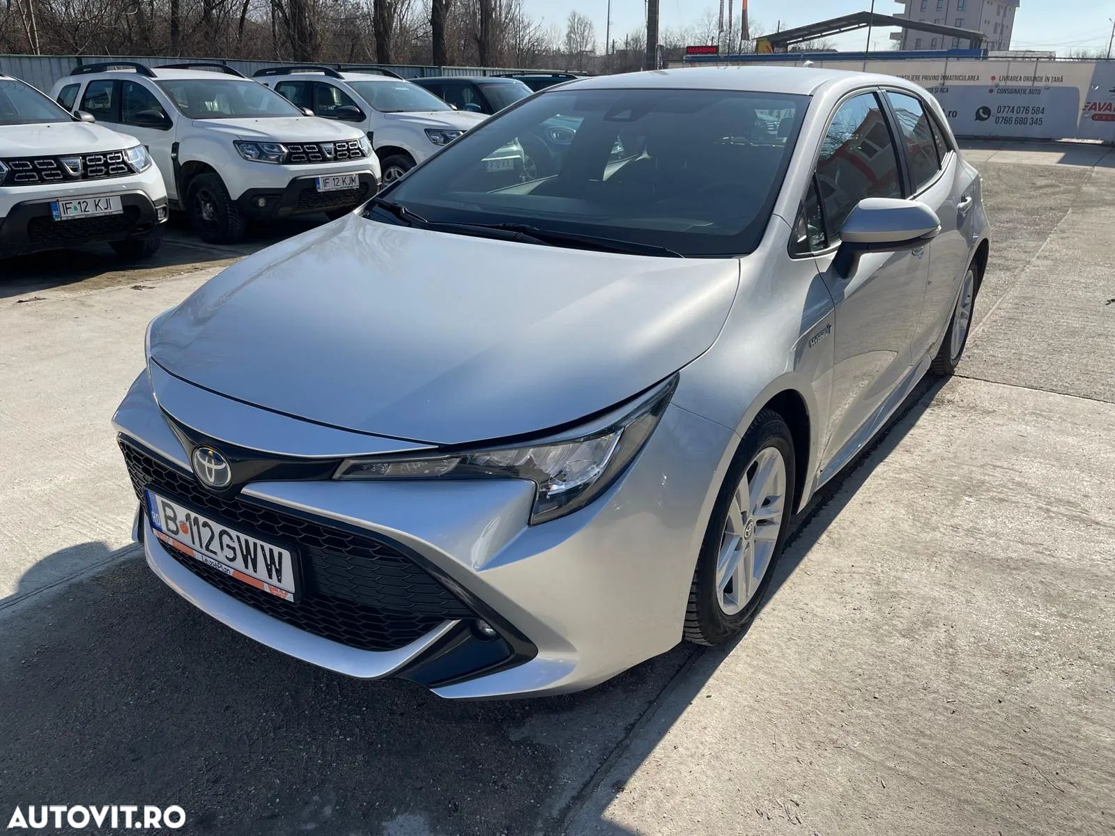Toyota Corolla 1.8 HSD Dynamic - 1