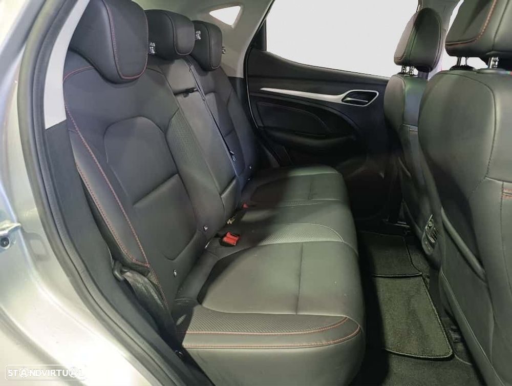 MG ZS EV 72.6 kWh Luxury - 17
