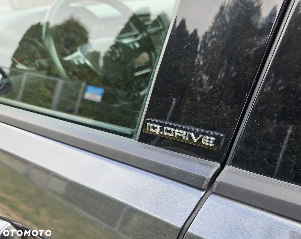 Volkswagen Golf 1.5 TSI BMT Evo IQ Drive DSG - 10