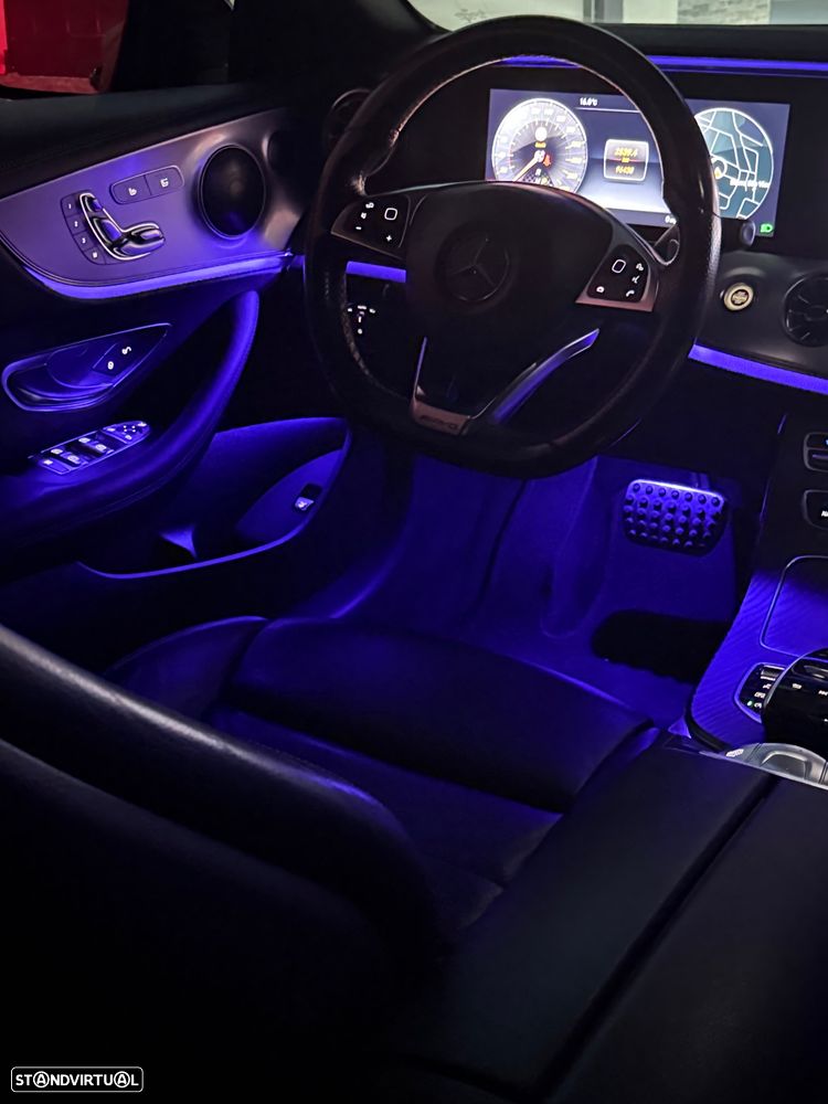 Mercedes-Benz E 220 d Cabrio 4Matic 9G-Tronic AMG Line - 20