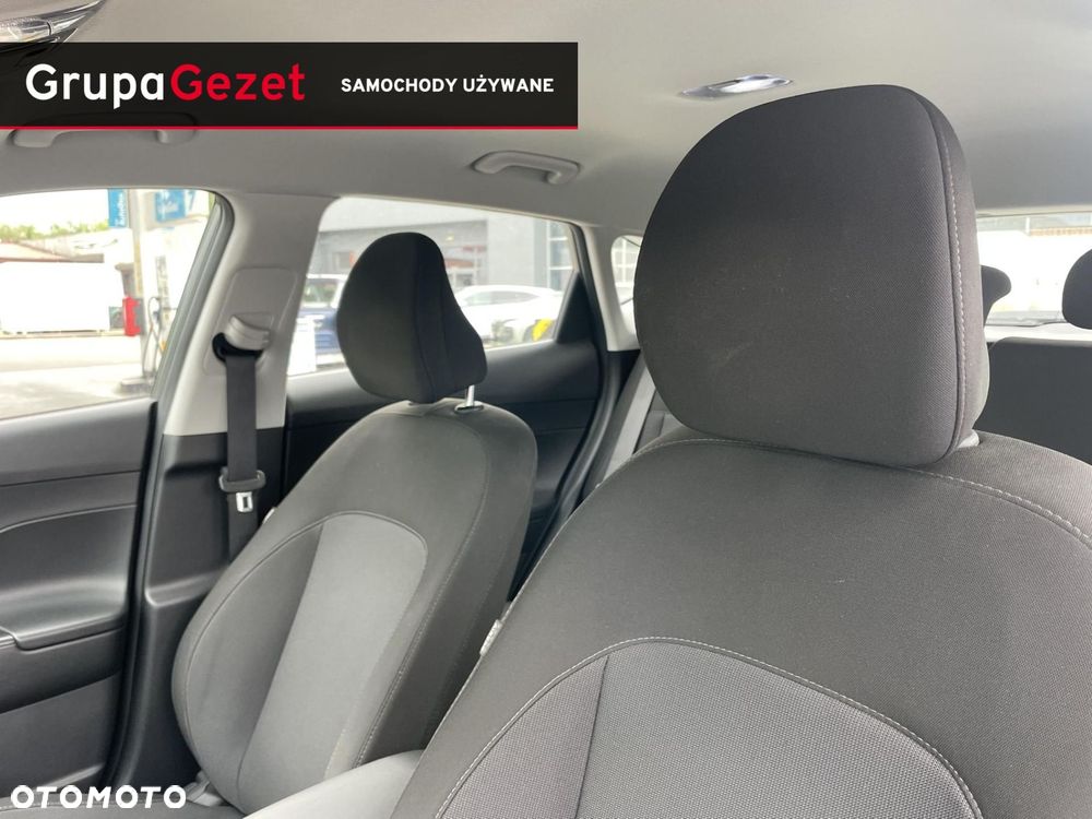 Hyundai Kona - 15