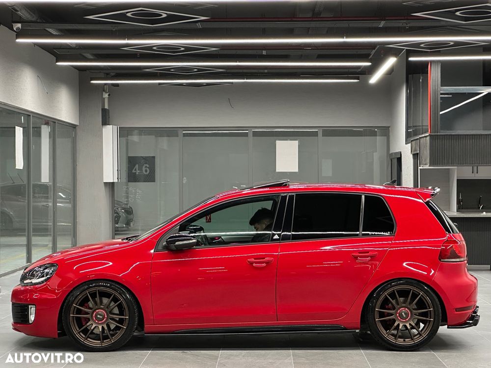 Volkswagen Golf - 3