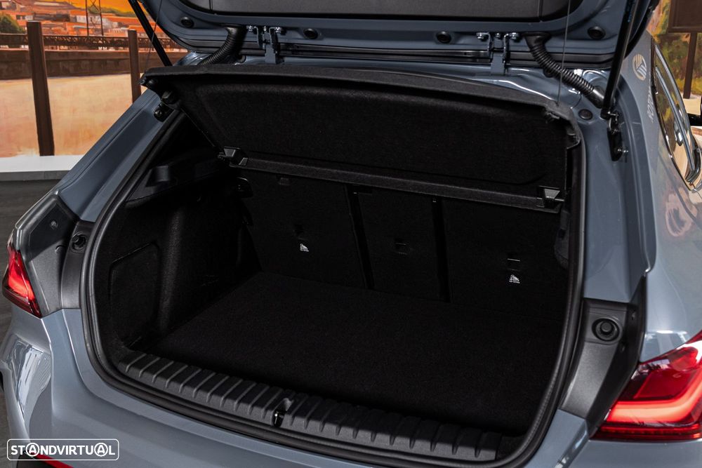 BMW 118 i Pack Desportivo M Auto - 34