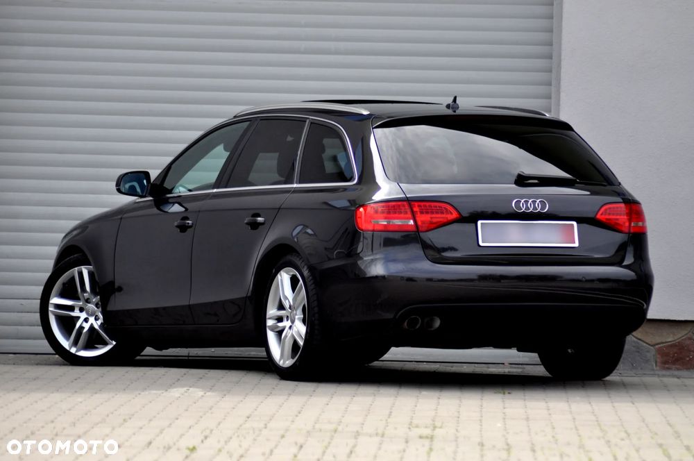 Audi A4 Avant 2.0 TDI DPF quattro Ambiente - 8