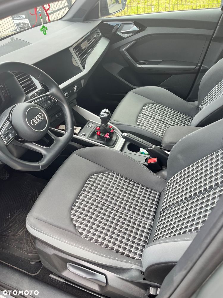 Audi A1 Allstreet 25 TFSI - 11