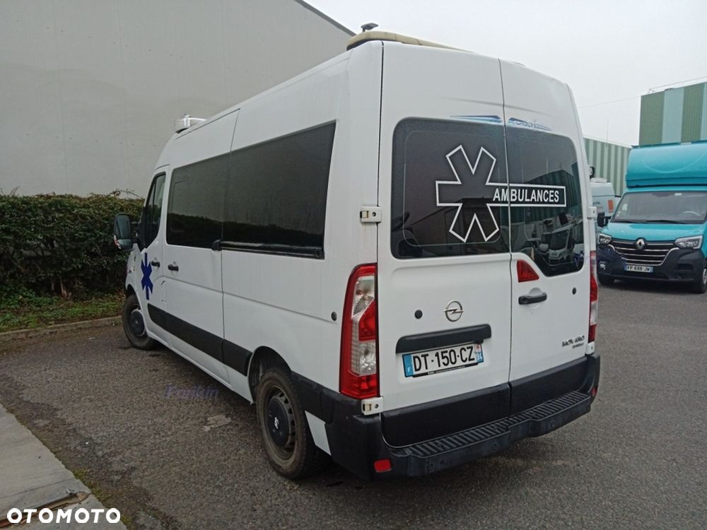 Renault Ambulans Karetka Ambulance - 6