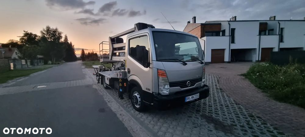 Nissan CABSTAR - 5