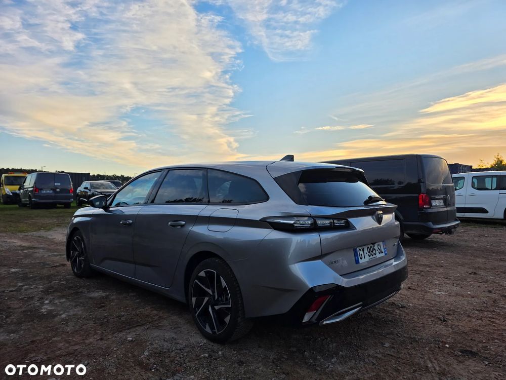 Peugeot 308 180 e-EAT8 Allure - 6