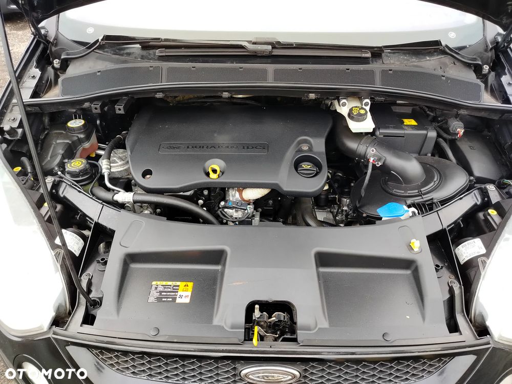 Ford S-Max - 41