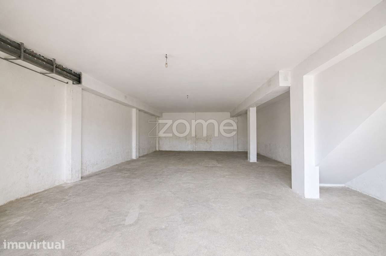 Armazém em cave para arrendamento, com 124 m² em St. Tirso. - Grande imagem: 3/12