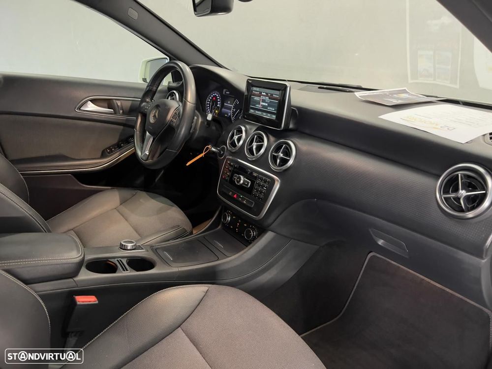 Mercedes-Benz A 180 CDI 7G-DCT Urban - 13