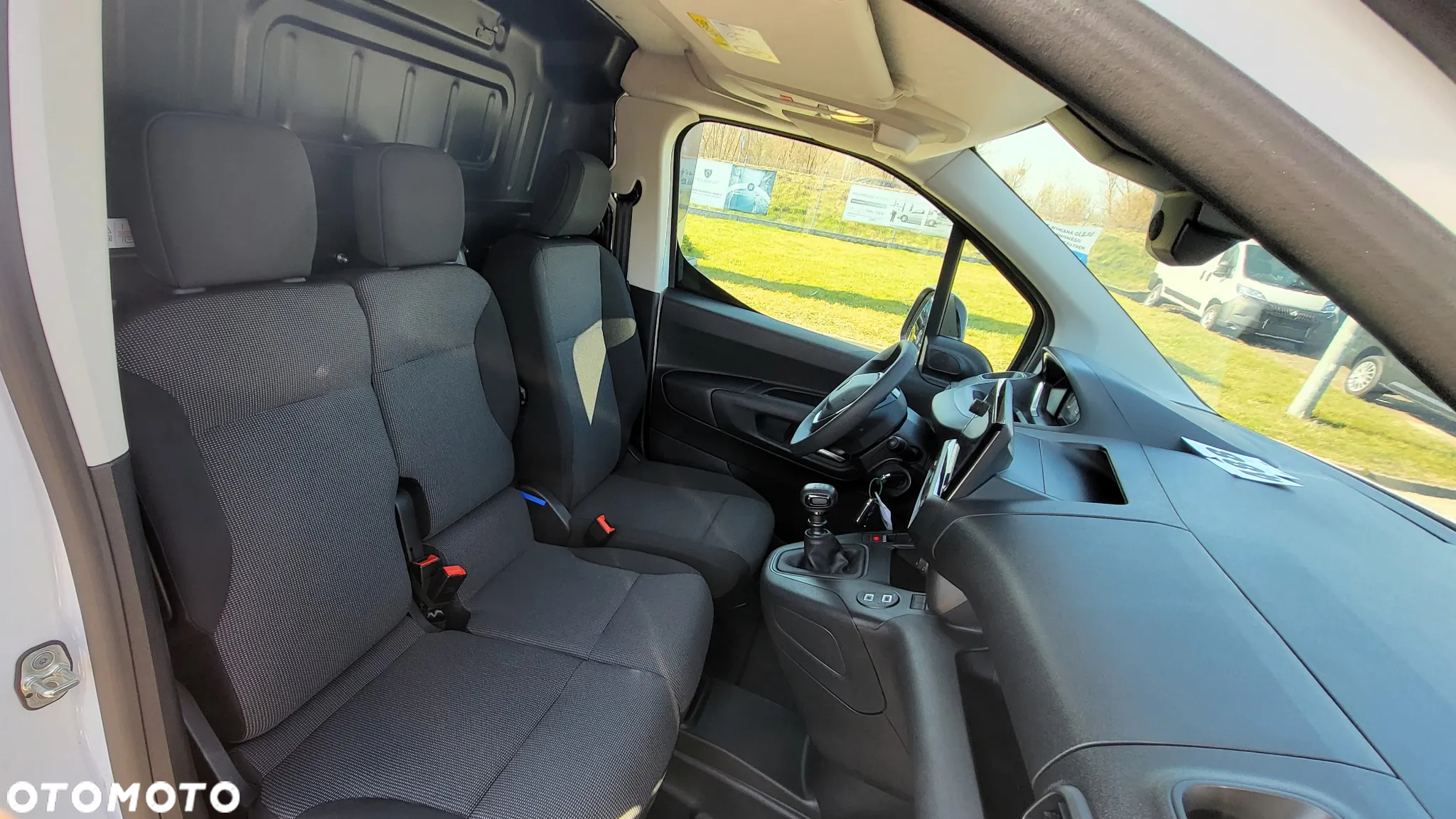 Peugeot Partner - 16