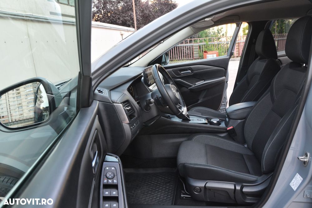 Nissan Qashqai 1.3 157CP 2WD DCT N-Connecta - 16