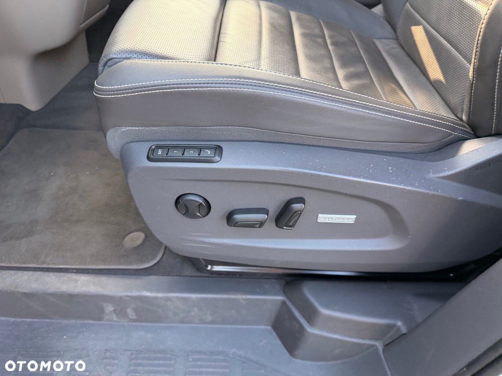 Volkswagen Multivan 2.0 TSI L2 Life DSG - 38