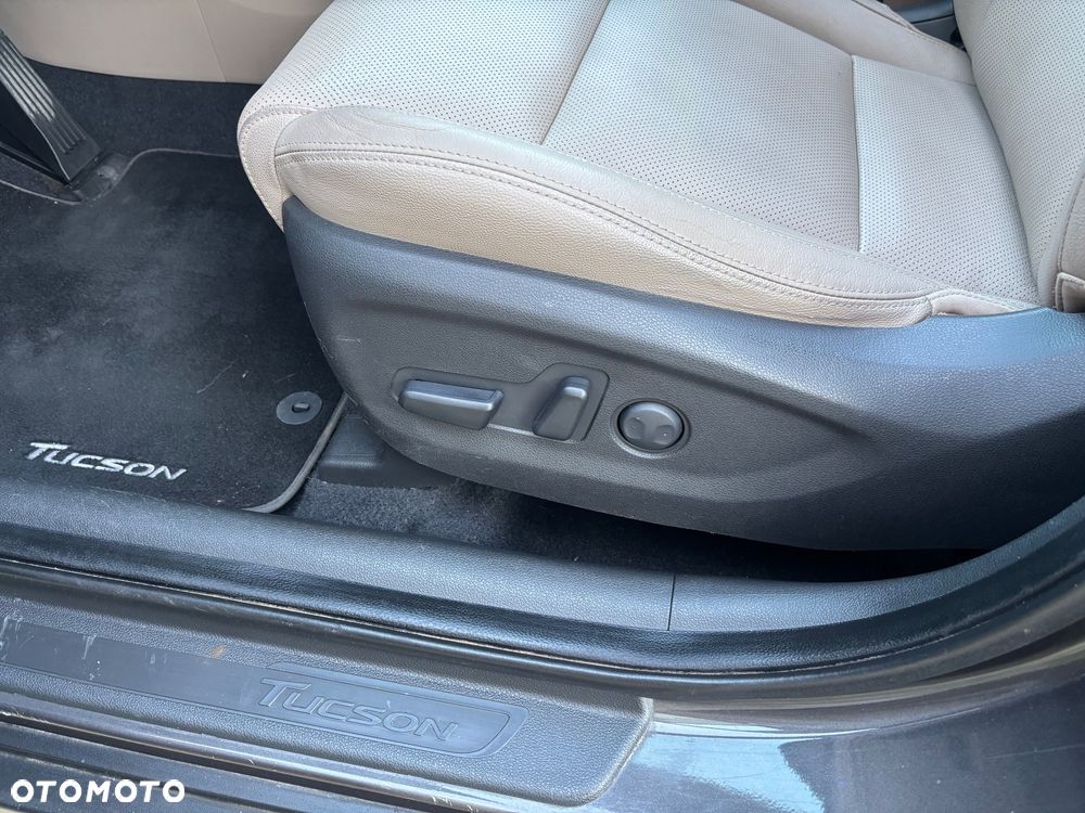 Hyundai Tucson 1.6 Turbo 4WD DCT Premium - 31