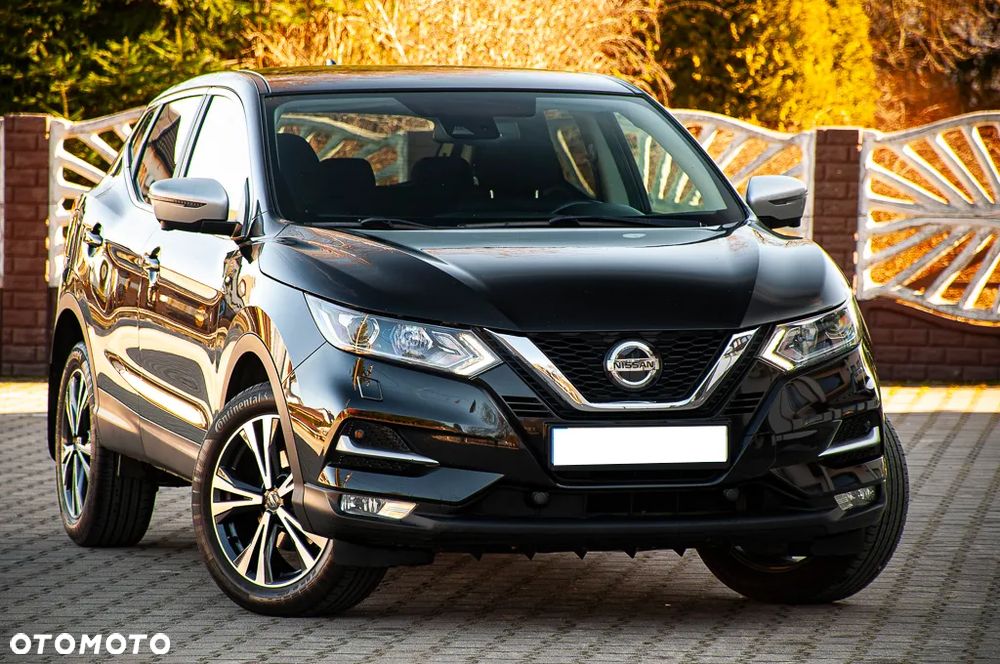 Nissan Qashqai 1.2 DIG-T 360 - 1