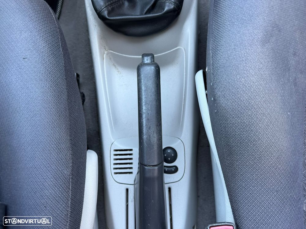 Fiat Punto 70 JTD Multijet Active - 15