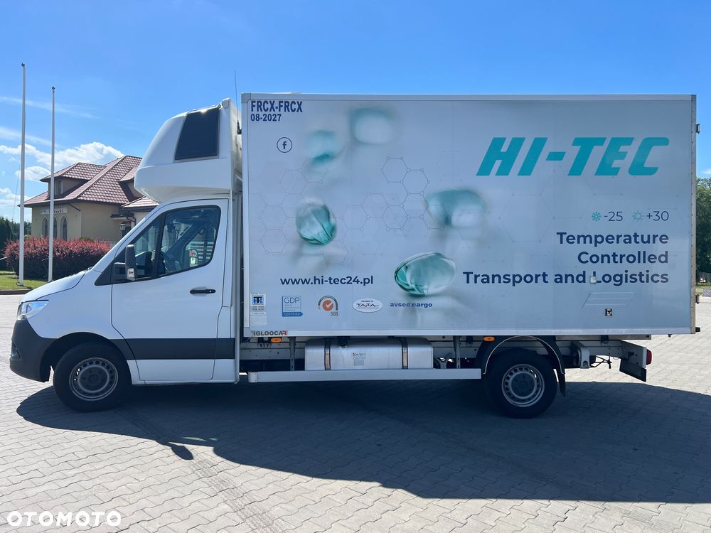 Mercedes-Benz Sprinter 319 CDI - 4