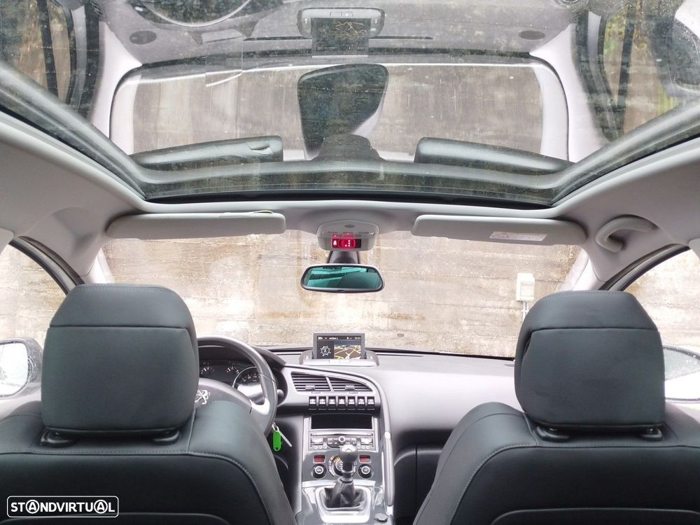 Peugeot 3008 1.2 PureTech Allure - 4