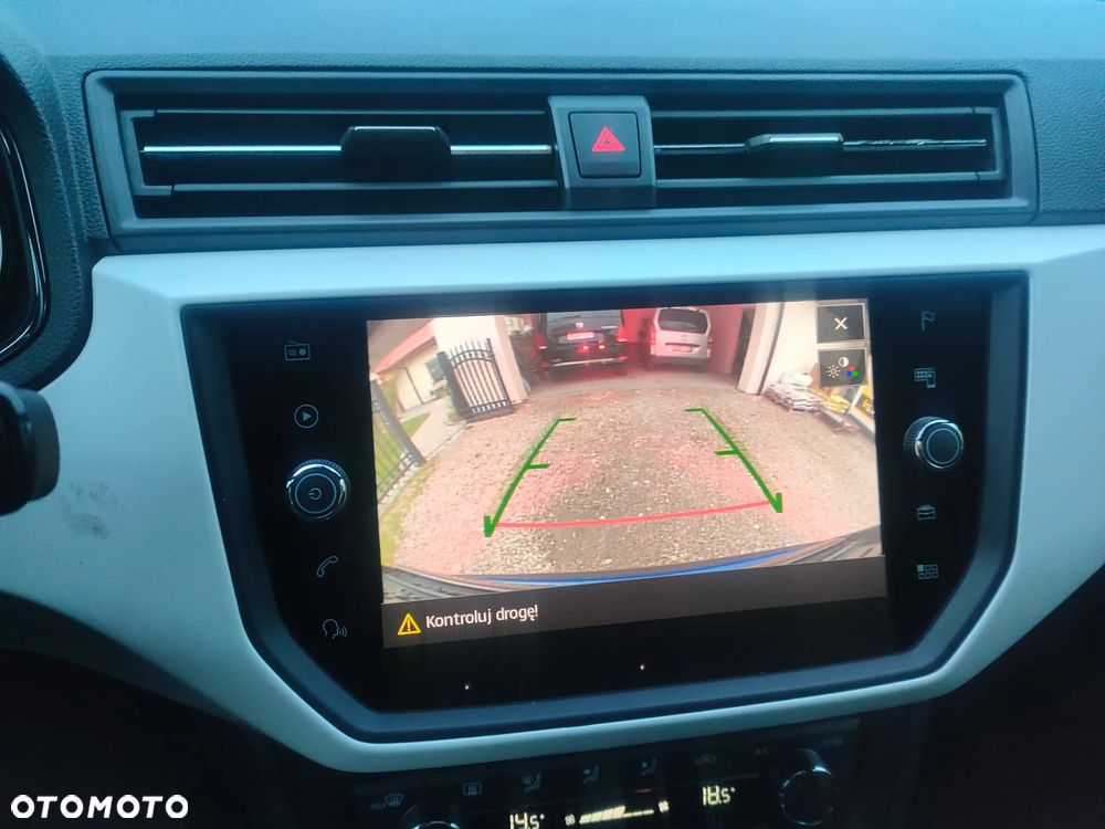 Seat Arona 2019 photo 2