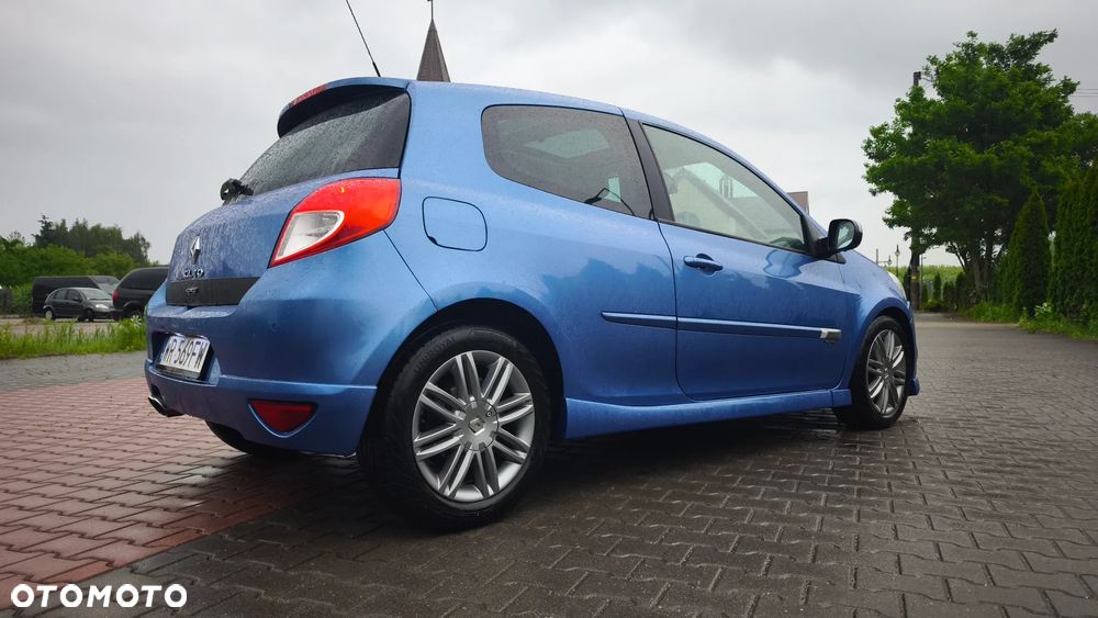 Renault Clio 1.6 16V GT - 2