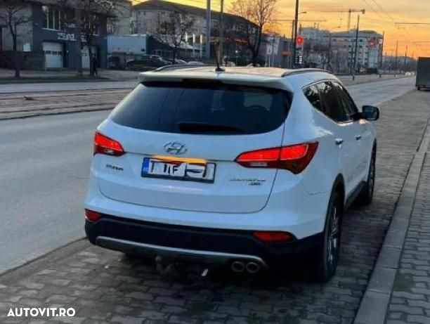 Hyundai Santa Fe - 4
