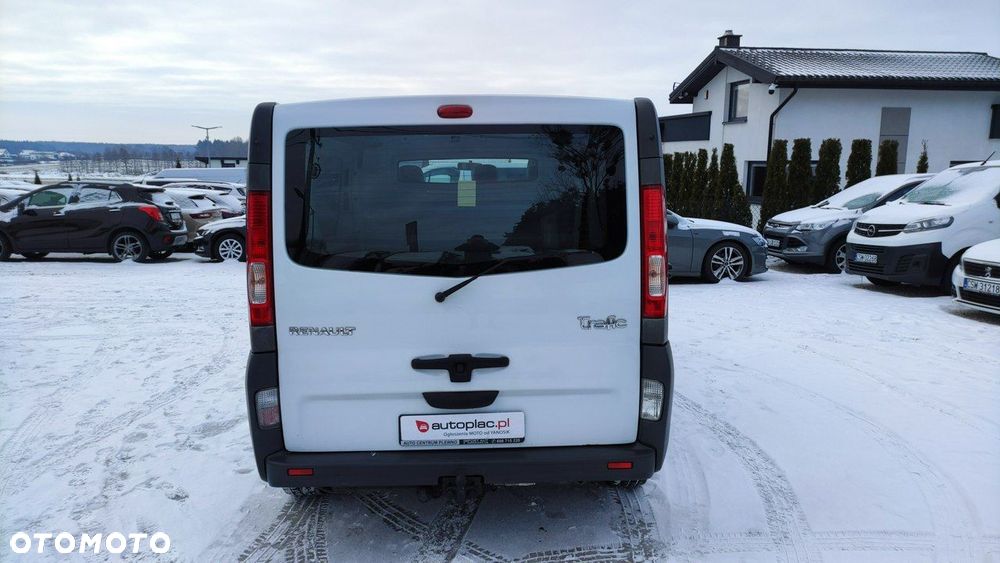 Renault Trafic - 14