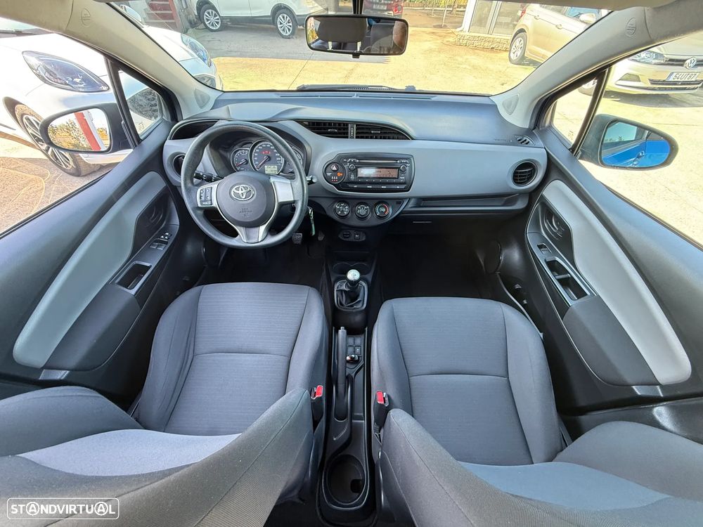 Toyota Yaris 1.0 VVT-i - 18