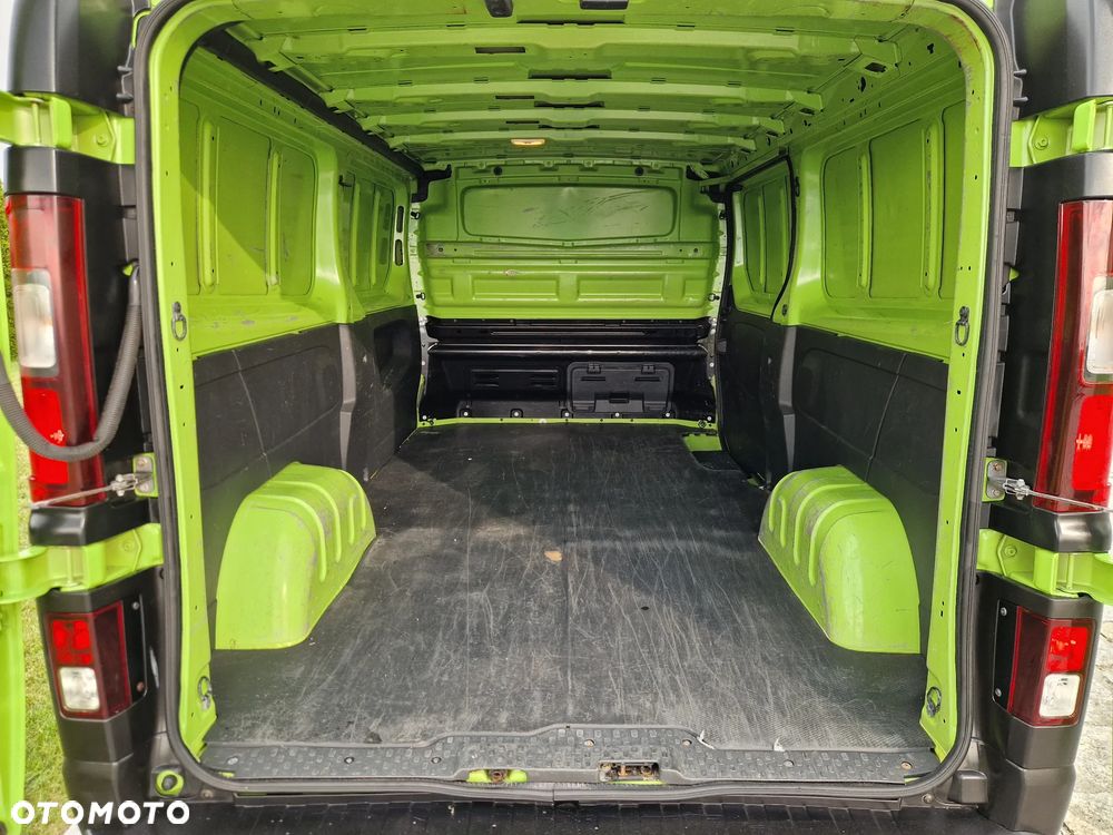 Renault Trafic Furgon Long L2 - 10