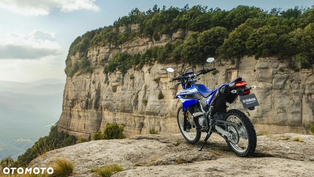 Yamaha WR - 12