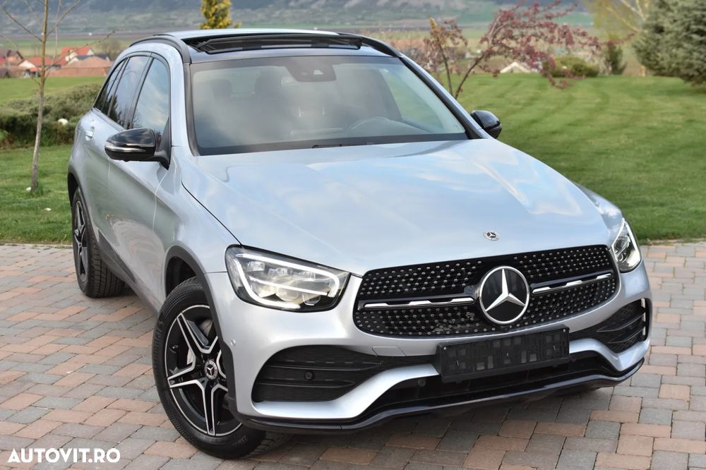 Mercedes-Benz GLC 220 d 4MATIC 9G-TRONIC AMG Line Plus - 17