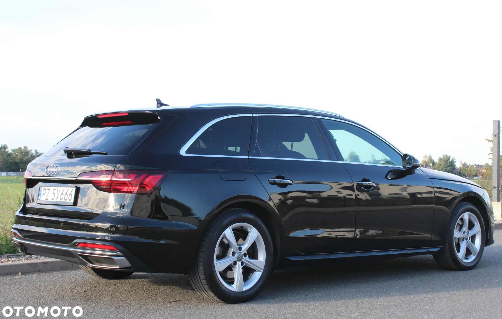 Audi A4 40 TDI Advanced S tronic - 2