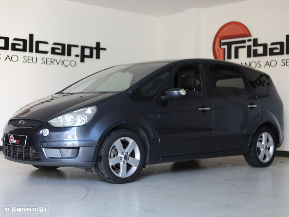 Ford S-Max 2.0 TDCi Titanium 7L - 8