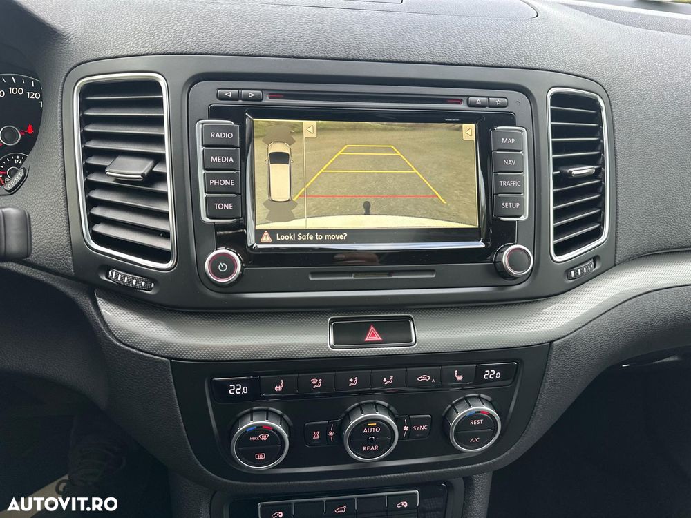 Volkswagen Sharan 2.0 TDI DSG BlueMotion Technology Life - 22