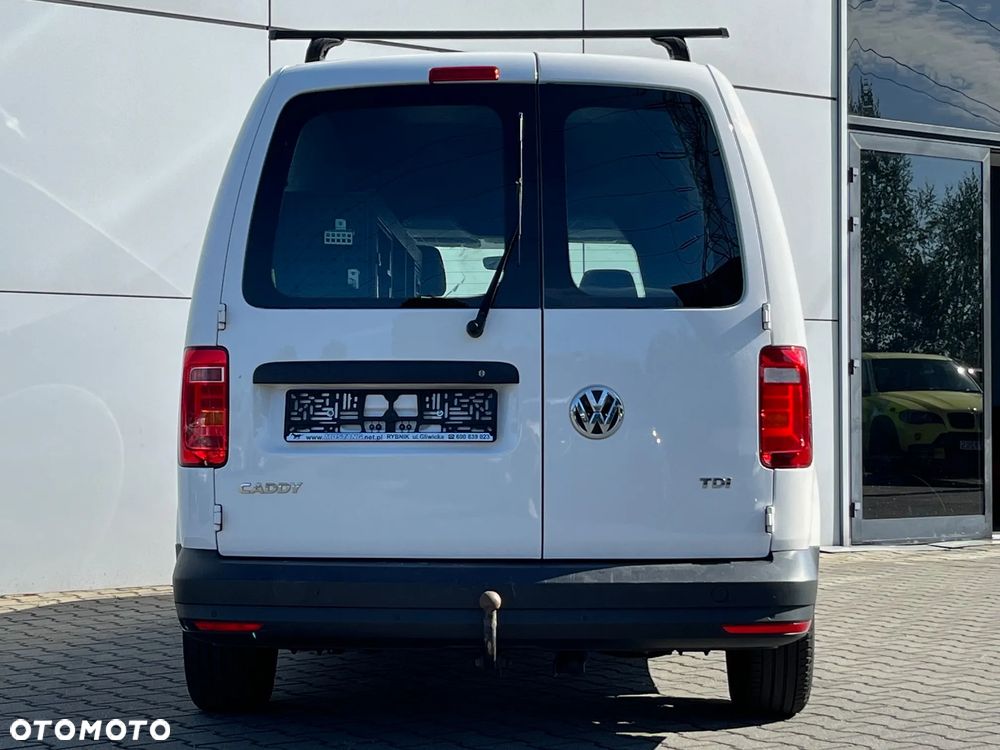 Volkswagen Caddy Maxi - 12
