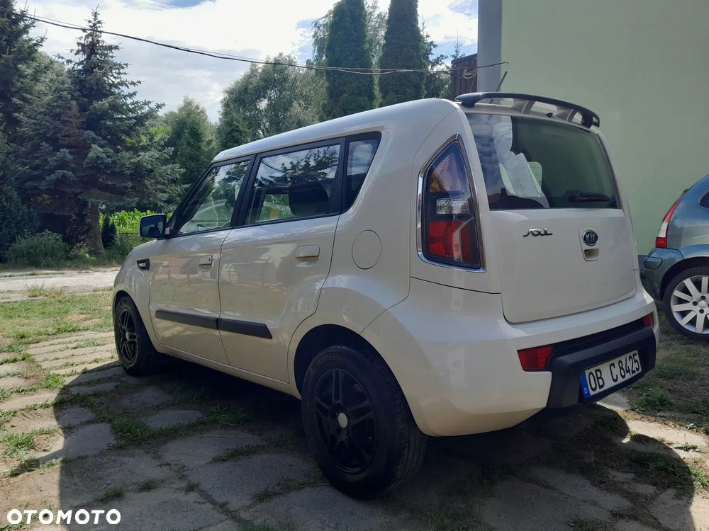 Kia Soul - 4