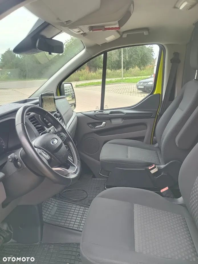 Ford Transit Custom - 14