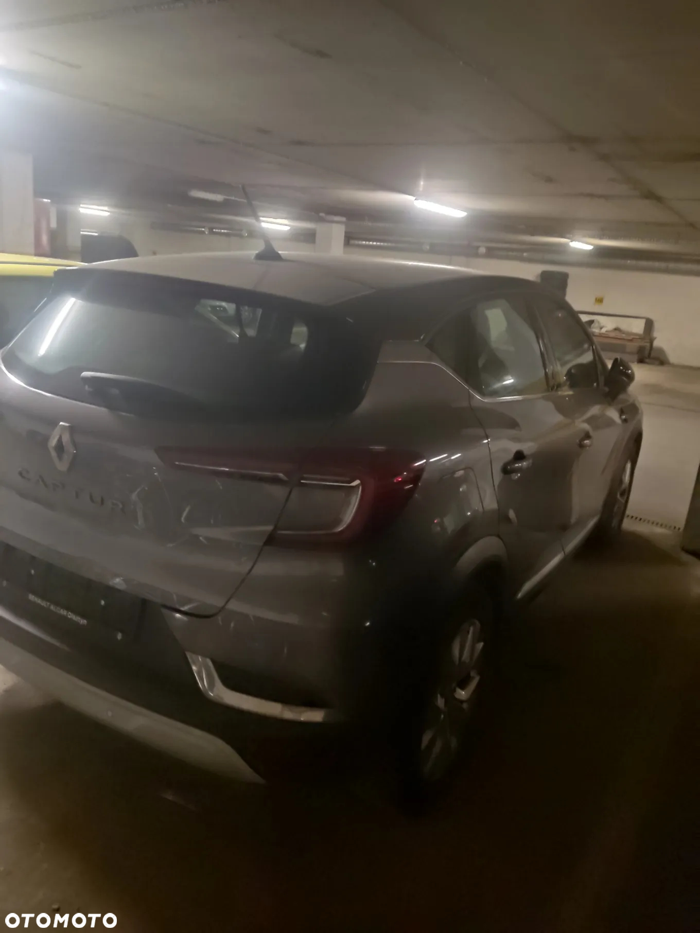 Renault Captur 1.0 TCe Intens - 2